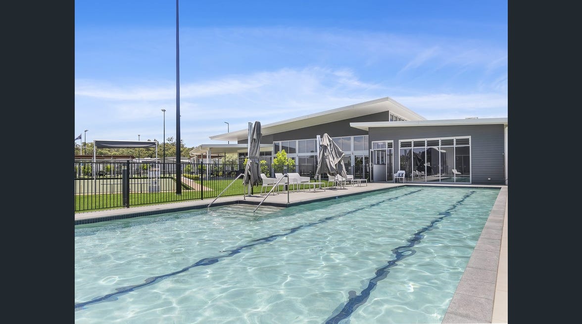 Gallery photo of Solana Lifestyle Resort 1770 Anges Water